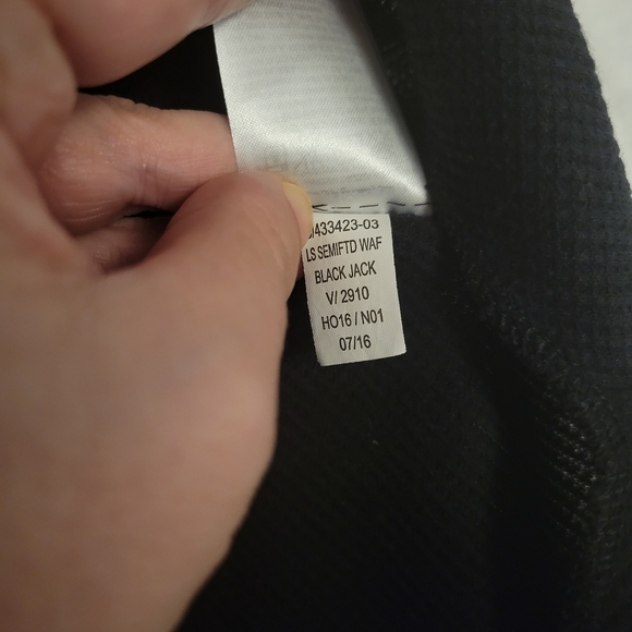 Old navy waffle shirt - Picture 4 of 4